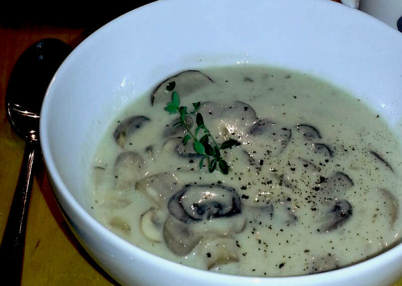 Quick and Easy Mushroom Soup.